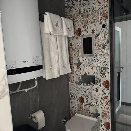 Sveti Nikola Aparthotel *